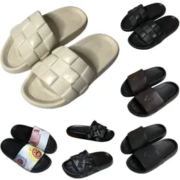 Designer Womans Sandal Mans tofflor Pool Kudde Komfortmulor Slides grossistpris Högkvalitativt Sandal Famous Slipper Woman Foam Sneakers med låda storlek 35-46