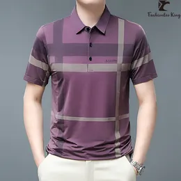 Mężczyzn Polos Fashion Polo Shirt Men Casual Stripe T Luźne cienkie męskie koszule TEE TOPS 230629