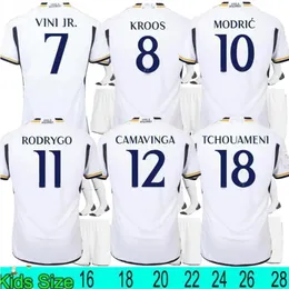 2023 Real Madrid Soccer Jerseys Fans Versione 23/24 Kit BELLINGHAM MODRIC Camiseta VINI JR CAMAVINGA TCHOUAMENI MADRIDES Maglia da calcio per bambini