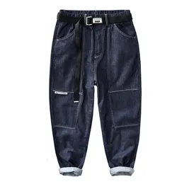 Men s jeans 2023 Spring Autumn Winter Men Retro Matchar alla Solid Color Tooling Loose Big Pocket Casual Pants Blue Workwear 230629