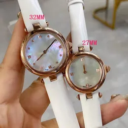 Womens Spinwathwatch 27mm 32mm جلد حزام الكوارتز-براتري الساعات الذهب ساعة الرسغ