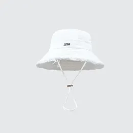 White nike bucket hat with cheap string