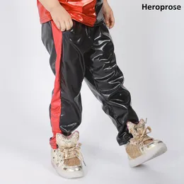 Pantalones de mujer Primavera Verano 2023 chico adultos Hip Hop pantalón lado rojo Patchwork puesta en escena desgaste Jazz Show ropa danza Harem Pantalones