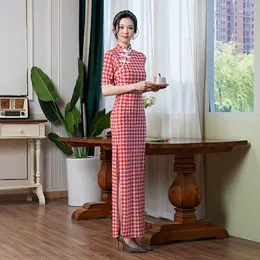 Ubranie etniczne Kobiety Czerwony Autumn Elegancki Cheongsam w stylu chiński styl vintage sukienka Kobieta Slim Long Qipao pół rękaw