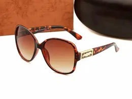 Óculos de sol femininos designer de óculos de sol para óculos femininos gafas de sol sete cores desenhos diamantes negros carta com caixa óculos de sol de luxo 8892