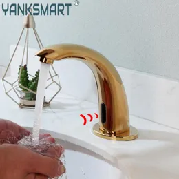 Badezimmer-Waschtischarmaturen YANKSMART Gold polierter Induktionshahn Sprühhahn Messing Klassisches Becken Deckmontage Offener Schnellmischer Wasser