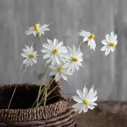 Fiori secchi 10 pezzi bouquet di fiori artificiali margherite bianche gialle giardino domestico fai da te decorazione del soggiorno ornamento immortale della festa nuziale