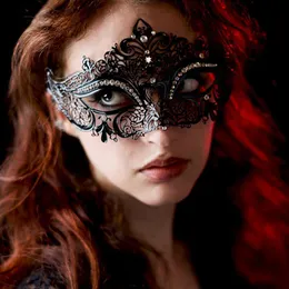 Party Masks Masquerade Face Cover Hollow Out Retro Gorgeous Cosplay Props Metal Venice Costume Black Half Set for Carnival 230630