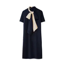 Liten doft/fjäril * Bow Tie Short Sleeve Light Mature Style Ice Silk Sticking Dress for Women in Summer Long Navy Blue Kirt