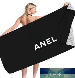 Asciugamani da bagno di design di nuovo stile Salviette comode Salviettine portatili 80-160CM Asciugamano da spiaggia stampato a lettera completa Commercio all'ingrosso
