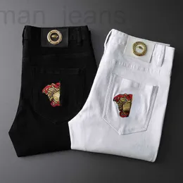 Męski projektant dżinsów mody dżinsy dżinsy haftowane spodnie swobodne proste spodnie Slim Fit Hip Hop White Black Black Size 28-38 GA1S