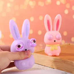 Animais com olhos pop-out divertidos espremer brinquedos para alívio do estresse, sacos de guloseimas, lembranças para festa de aniversário para meninos e meninas