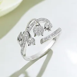 Wedding Rings Huitan Elegant Women Opening Ring With Exquisite Design Delicate Flower Finger Accessories For Engagement Ceremony Chic