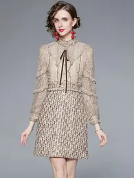 Robes décontractées de base Robe en laine brodée de perles de luxe légère de haute qualité pour femmes, maille Patchwork à volants et paillettes, robes en tweed, 2024