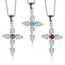 Pendant Necklaces Dazzling Rhinestones Cross Necklace 2023 Fashion Design Simple Crystal For Women Jewelry Wholesale
