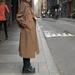 Women Trench Coats Cekcya Płaszcz dla kobiet w stylu brytyjski eleganckie damki podwójnie zbielone zwykłe długie wiatrówki żeńska odzież wierzchnia 230928