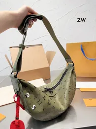 Luxury Designer New Fashion HAMAC 5A Mens Cross body Bag Monograms Canvas One Shoulder Backpack Handbag DISCOVERY Wallet Handbag Chest Bag Waist Bag M23779