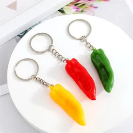 Keychains 1Pcs Creative Chili Food Pendant Key Ring For Women Men Gift Fashion Cute Funny Color Simulation Vegetable Bag Car Box Keychain