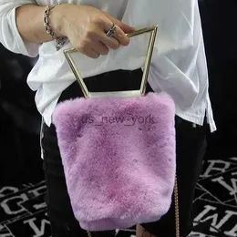 Totes Winter Fashion Irregular Metal Handle Bag Candy Color Mini Bucket Women Faux Rabbit Fur Evening Shoundbag Chain Crossbody Purse 240407