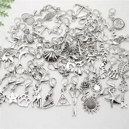 Hela - MIC i lager 100 PCS Lot Mixed Charms Pendant Hummer Clasp Dangle för armbandsmycken som gör fynd192d