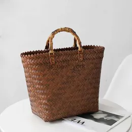 Borse vintage in bambù manico di rattan borsetta fatta per vimini fatta per vimini intrecciati da donna estate paglia da spiaggia di spiaggia di spiaggia borse da shopping 240407