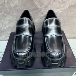Mocassins de designer sapatos masculinos mocassins de couro lustrado luxo monolit robusto genuíno couro de bezerro deslizamento na plataforma plana sabots cloudbust prata sapatos casuais