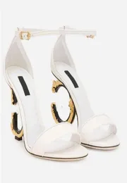 Luxury Brands Baroque Heel Keira patentleather sandals Women Fashion Designer Dress Shoe Ladies High Heels Exquisite and Comforta5489977