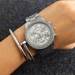 Orologi da donna al quarzo classici di lusso di Ginevra Orologio femminile di moda Reloj Mujer Orologi da polso da donna con diamanti in argento 210707294l