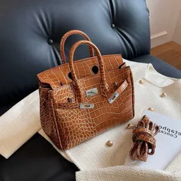 Luxury H rems's B riks's Womens Evening bags for sale Foreign style crocodile pattern portable large bag for women 2023 new summer commuting Have Real Logo 8HF3