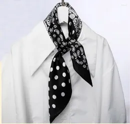 스카프 남성용 100 실크 스카프 Cravat Vintage Paisley Square Neckerchief Mufflers Hair 랩 검은 빨간색