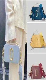 Fashion Womens Portable Camera Bag Color Matching Top Layer Cowhide Leather Evening Purse Zipper Luxury Shoulder Messenger Small S5966221