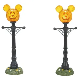 Village Halloween Accessories Pumpkintown Street Lights Lit Figurine Set, 4 625 Inch, Multicolor
