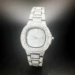 Armbanduhren Luxus Voller Diamanten Uhr Frauen Hip Hop Damen Uhren Iced Out Frau Wirstwatch Wasserdichte Weibliche Uhr Drop Reloj 2208i