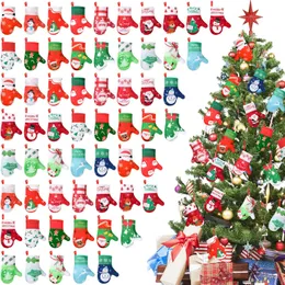 60 Pack Mini Christmas Tree Ornament Mini Christmas Mantens Bulk Christmas Hanging Gloves Decor Cute Red Classic Mitten Small Xmas Tree Stu