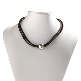 Vintage Simple Round Bead Choker For Women Punk Neck Jewelry Gothic Short Black Korean velvet Necklace Collar Party Gift