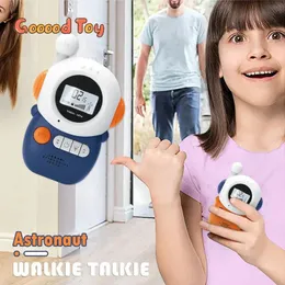 Telefoni giocattolo 2 pezzi Walkie Talkie 3Km Telefono cellulare per bambini 2 pezzi Cartoon Astronauta Gatto Telefoni Smartphone Regalo per bambini 230928