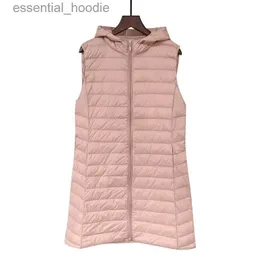 Parka da donna in piumino ultraleggero da donna gilet in piumino d'anatra 2023 nuova moda autunno inverno trapuntato con cappuccio senza maniche cappotti gonfi di piume gilet fodera L231005