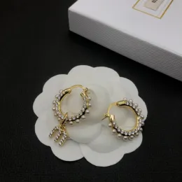 Wholesale Luxury Womens Pearl Designer Earrings Fashion Brand MI U Gold Silver Pearl Earring Wedding Party Jewerlry Gift