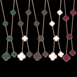 Marke Klassische vierblättrige Kleeblatt-Halskette, personalisierte unregelmäßige sechs Blumen-Halskette, Modedesigner-Halskette für Frauen, vergoldeter 18-Karat-Goldschmuck