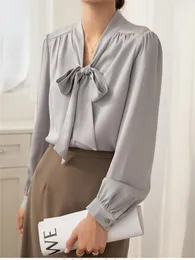 Kadınlar Blouses Alien Kitty S-XL Kadın Zarif Gömlekler Resmi Şık İş Giyim Giyecek Gevşek Tam Kollu Minimalist Yay 2023 Tüm Maç Ofis Lady