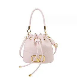 Kvinnor Tote Shoulder Crossbody Väskor Bucket Bag Luxury High Quality Pu Leather Purse Fashion Girl Designer Shopping Bag Handväskor 20-17-9cm