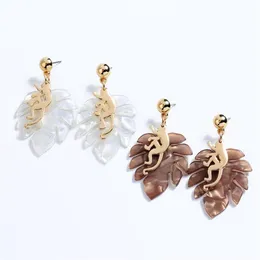 Kiss Me Brown White Harts Leaf Eloy Monkey Drop Earrings 2020 Senaste Women Statement Earrings Fashion Jewelry Accessories313y