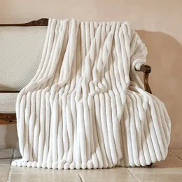 Одеяла Декор комнаты Одеяло из искусственного меха Плюшевое покрывало на кровать Плед Чехол на диван Полотенца и пледы для гостиной спальни 230928