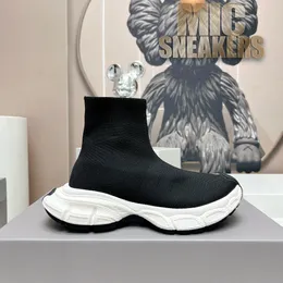 Hurtownia projektant 3xl Skarpetki moda retros mężczyzn mężczyznom oddychającą platformę Sneaker czarny biały siatka sporty luksusowe buty luksusowe trenerzy na zewnątrz z pudełkiem