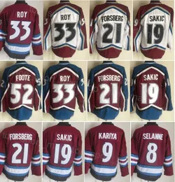 Män retro hockey 52 Adam Foote Jersey Vintage Classic 21 Peter Forsberg 19 Joe Sakic 33 Patrick Roy 8 Teemu Selanne 9 Paul Kariya går i pension CCM Stitched for Sport Fans