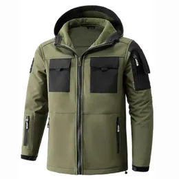 Altri articoli sportivi Top da uomo giacche tattiche soft shell invernali USA multitasche con cappuccio SWAT impermeabile in pile escursionismo all'aperto Safari Cargo Cappotti 231006