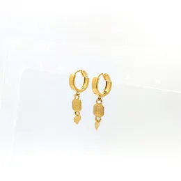 Damer 18 K Stamp Yellow Gold GF Rococo Heart Padlock Drop Danges Solid Earrings New Gift Helhjärtad266f