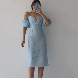 Europa e Estados Unidos New Tea Break Halter Bolha Manga Temperamento Polka Dot Plissado Vestido Midi Vestido de Verão X0521