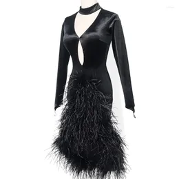 مرحلة ارتداء Velvet Latin Dance Dress Women Tango Modern Feather Ballroom Performance Asse Sexy Black JL3972