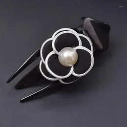 Intero tessuto coreano adulto grande parola nera bocca d'anatra clip artiglio semplice perla camelia fiore capelli accessori per capelli femminili1279N